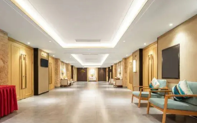 Jiugongshan Panorama International Hotel