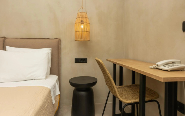 Panas Hotel