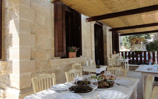 Avalon Village Houses