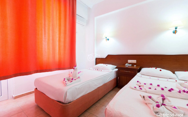 Отель Xeno Eftalia Resort 