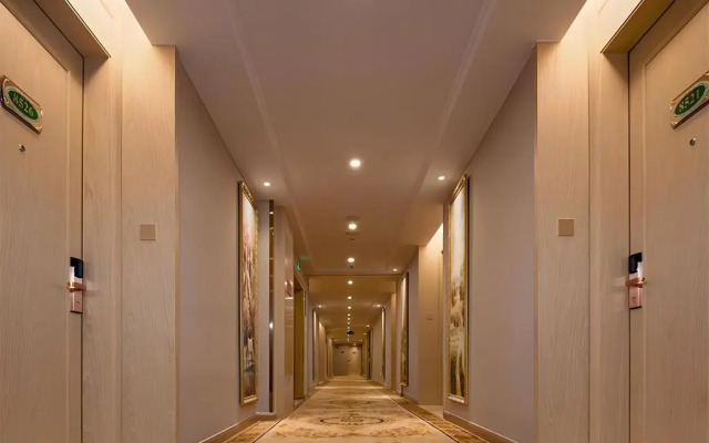 Venus International Hotel