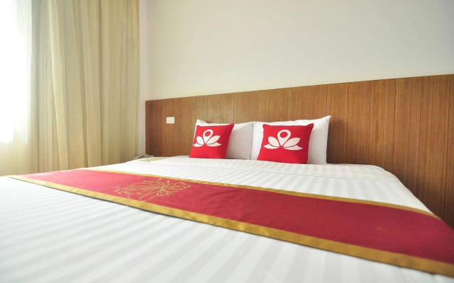ZEN Rooms Basic Chinatown Bangkok