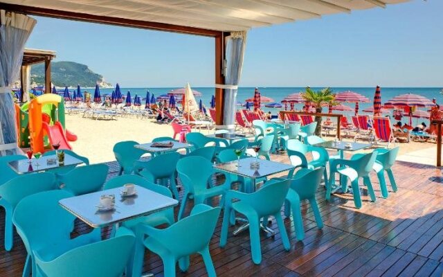 Hotel Kon Tiki