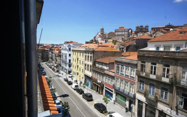 Rua Apartments Mouzinho