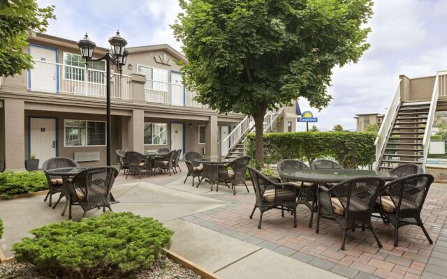 Days Inn Kelowna