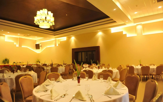 237 Sheridan Boutique Resort