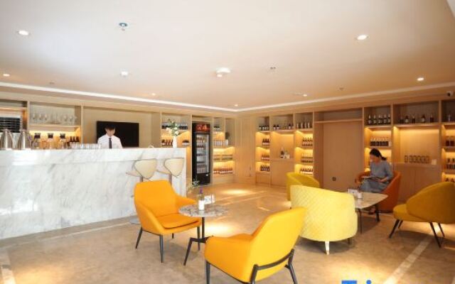 Kyriad Hotel (Foshan Xiqiao Mountain Guangdong Impressions)