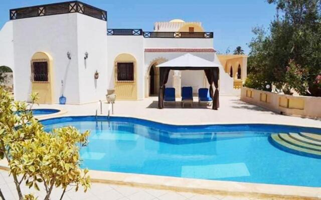 Splendida Villa con Piscina 5 minuti da Yati Beach