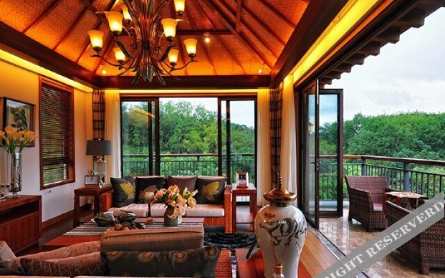 Naxiang Mountain Rainforest Resort Hotel (Baoting Yanuoda)