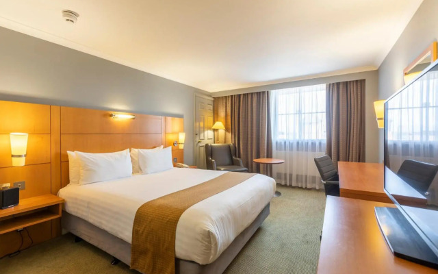 Holiday Inn London - Sutton by IHG