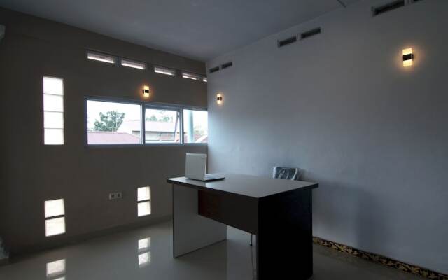 OYO 93341 Ananda Homestay Syariah