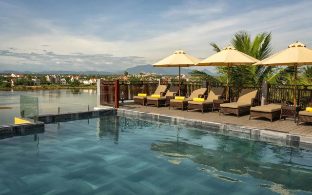 Little Riverside. A Luxury Hotel & Spa