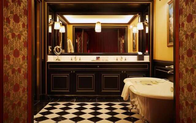 L'Escape Hotel
