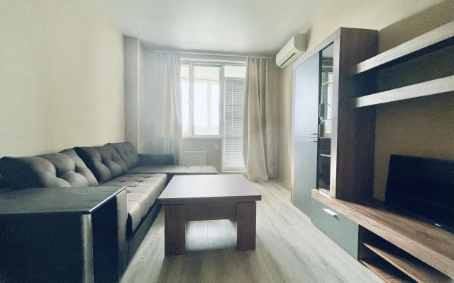 Vegas apartments (Вегас апартментс) на улице Маршала Баграмяна, 1