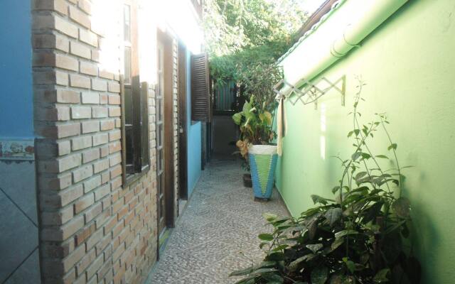 Abelhinha Residencial Camburi Pousada