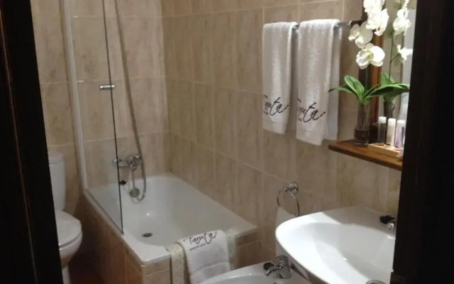 Hostal Alba Taruta