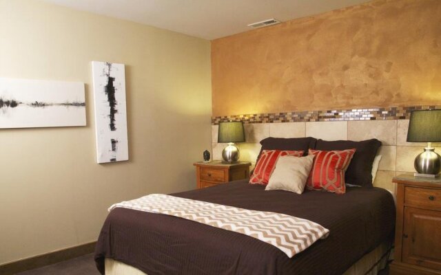 Luxx Boutique Hotel