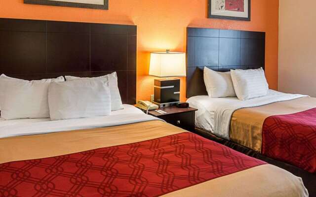 Econo Lodge Inn & Suites Natchitoches