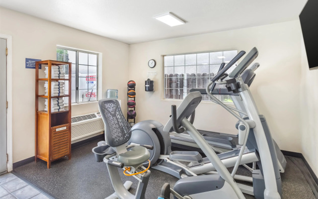 Best Western Luxury Inn