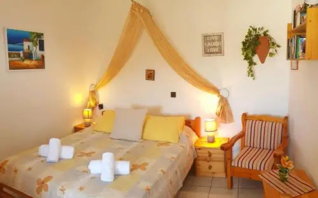 Sea View Apartments by Susi & Sofia