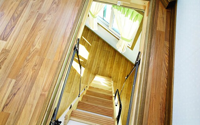 Danyang Dutch Windmill Town Pension