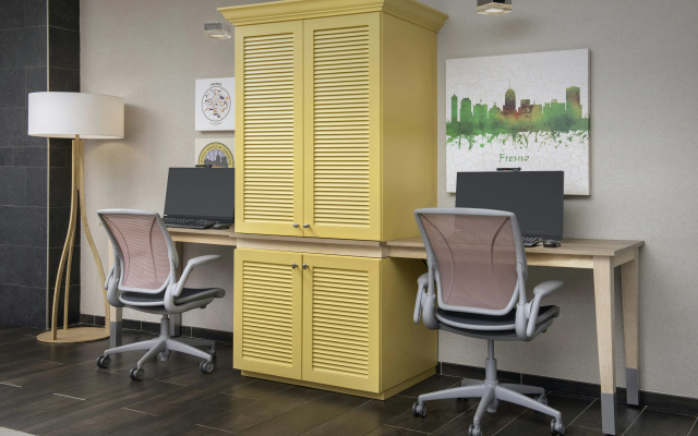 Home2 Suites by Hilton Clovis Fresno Airport