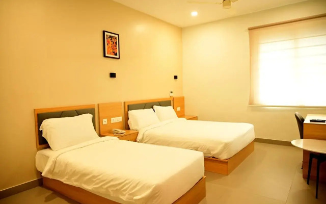 Dreamotel Luxury Suits And Rooms