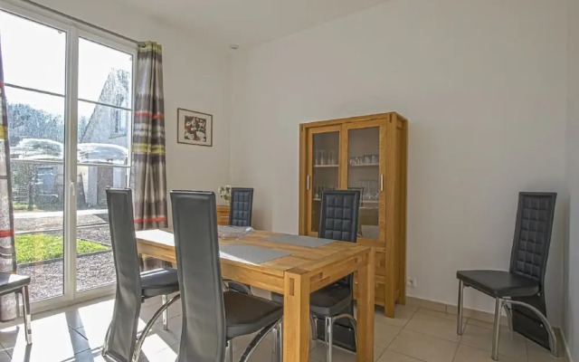 Charming Coastal Hideaway