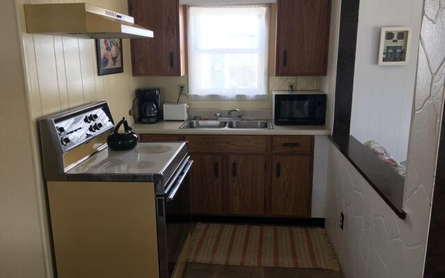 Starlite Motor Inn