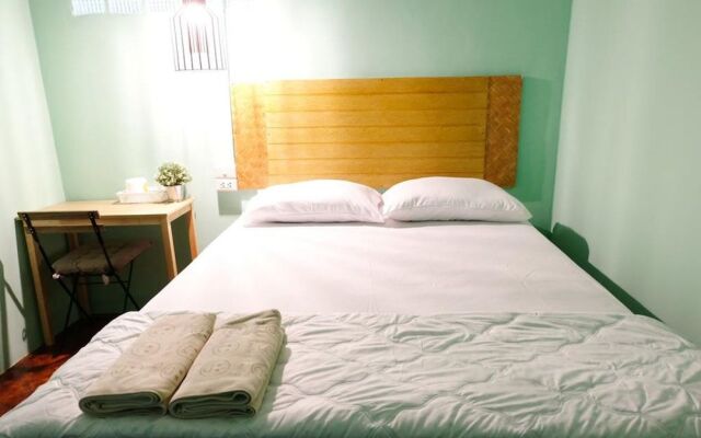 Charming House - Hostel