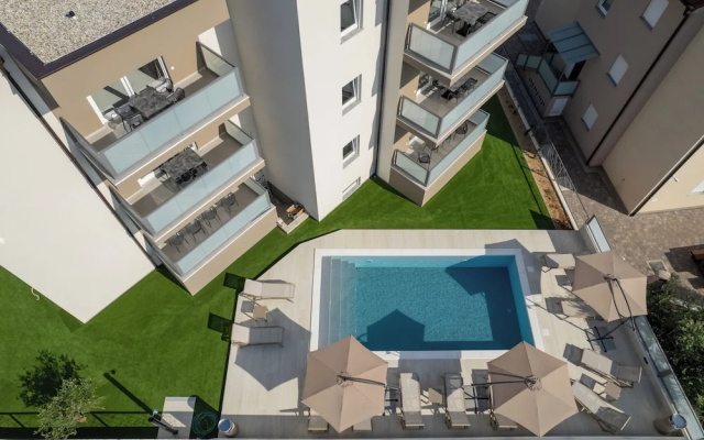 Poolside Hideout Apartments