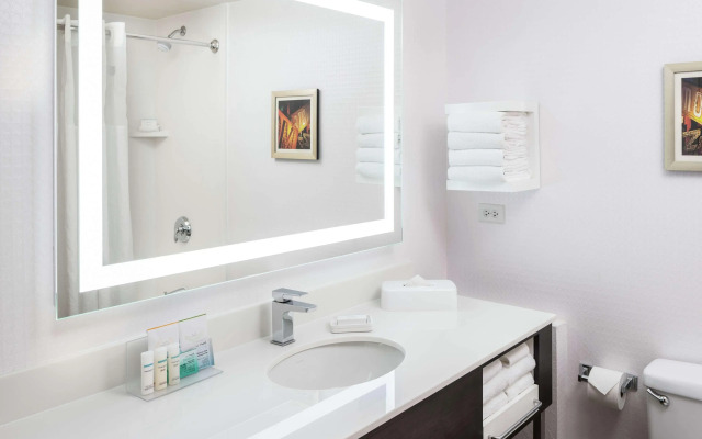 Hampton Inn Tropicana