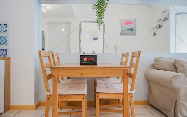 Spacious and Elegant 2BR M-Town Serpong Apartment
