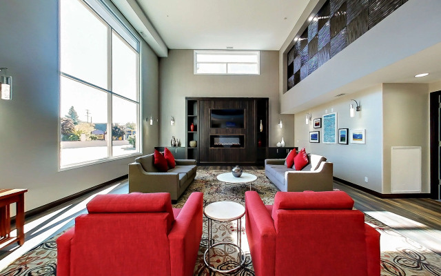 Best Western Plus Osoyoos Hotel & Suites