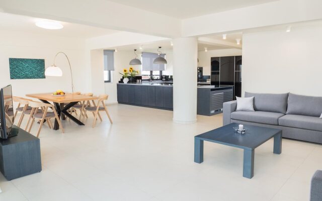 Spring Apartments