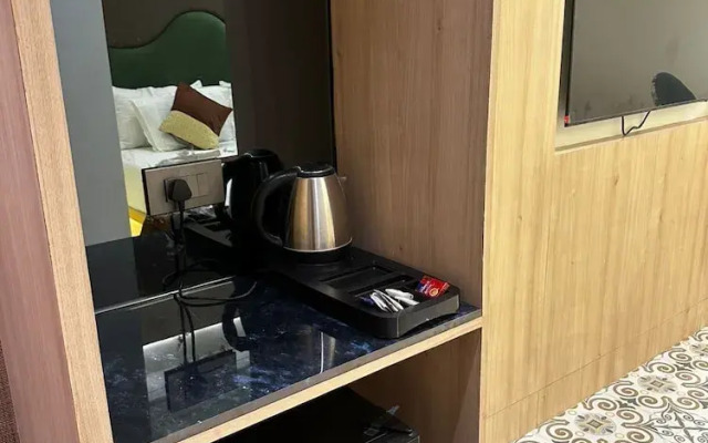 Hotel The Raghavas'