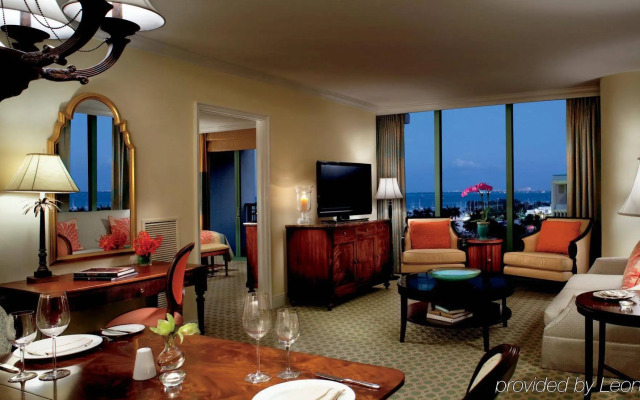 The Ritz-Carlton Coconut Grove, Miami