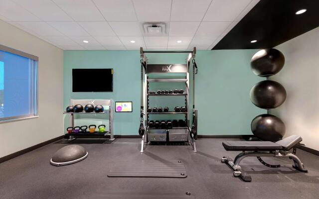 Tru by Hilton Grantville, PA