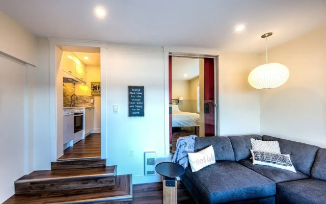 Qualicum Beach Ocean Suites