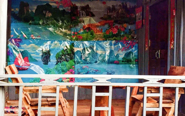 Family Batcave Homestay - Hostel