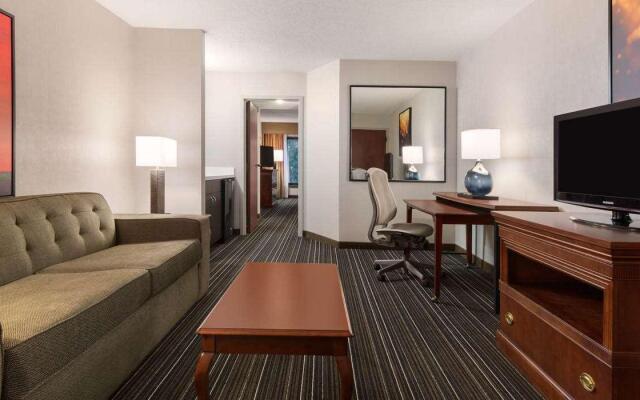 Sonesta Suites Dallas Park Central