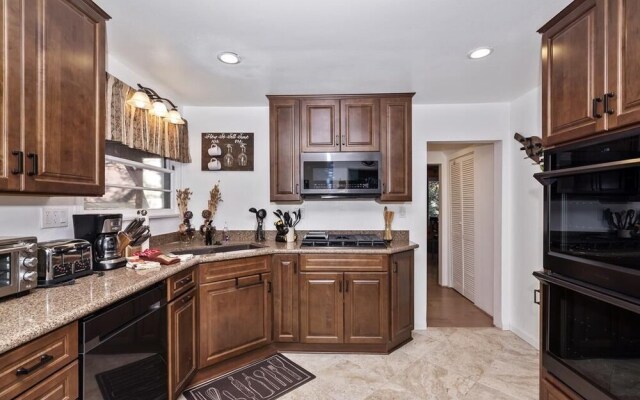 039 Little Doe Lodge Home