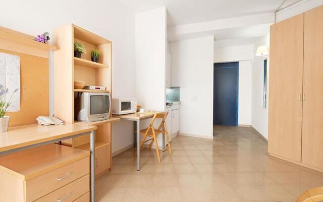 Residencia Universitaria Francesc Giralt i Serrà