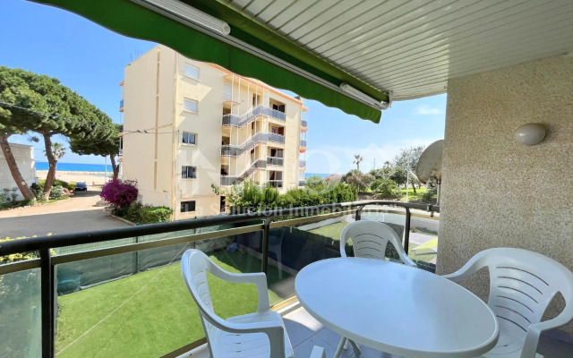 Apartamento con piscina y parking en Cambrils Park 104B - INMO22