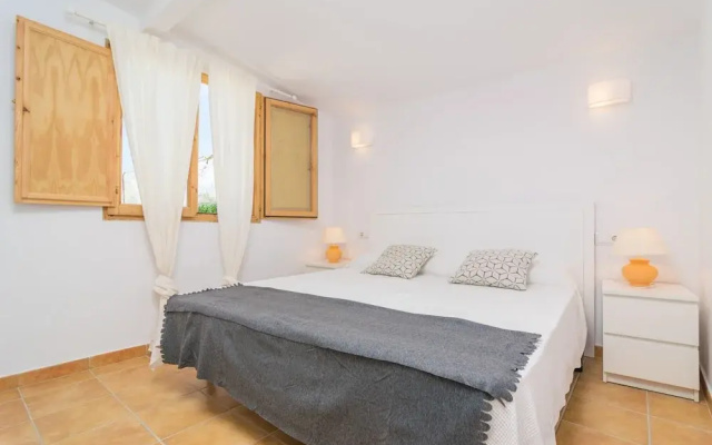 Ses Canyes in Muro With 2 Bedrooms and 2 Bathrooms