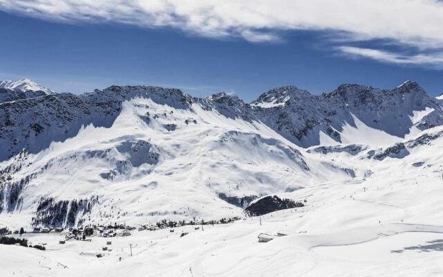 Arosa Alpine Club - Adults Only