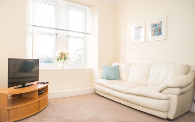 Great City Apartment