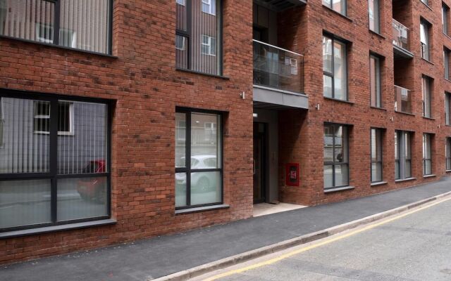 Fantastic 2 Bedroom Apartment In Manchester