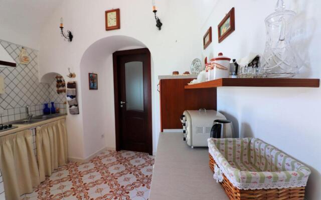 Estate4home - MAISON LIRIO