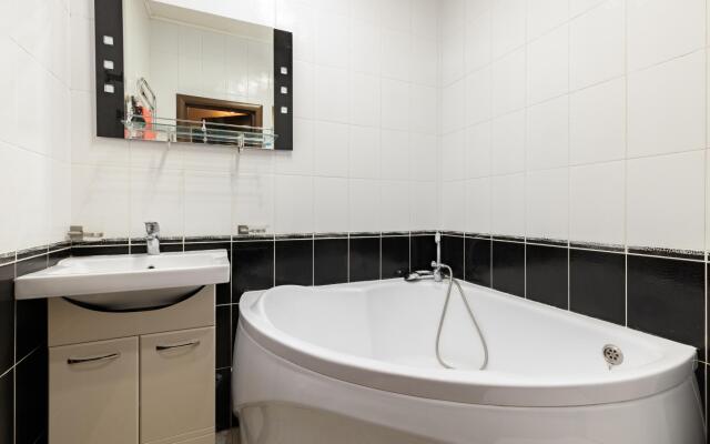 Tolstoy Apart on Verkhnyaya Krasnoslobodskaya Street